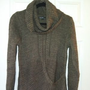 UNIQUE ITALIAN THICK COWL NECK BROWN SWEATER